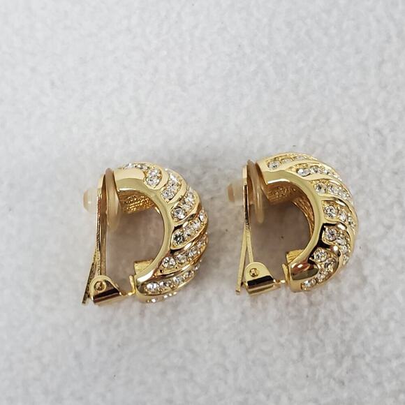 Vintage CHRISTIAN DIOR Gold Tone Rhinestone Huggie Clip-on Earrings New In Box - Picture 6 of 9
